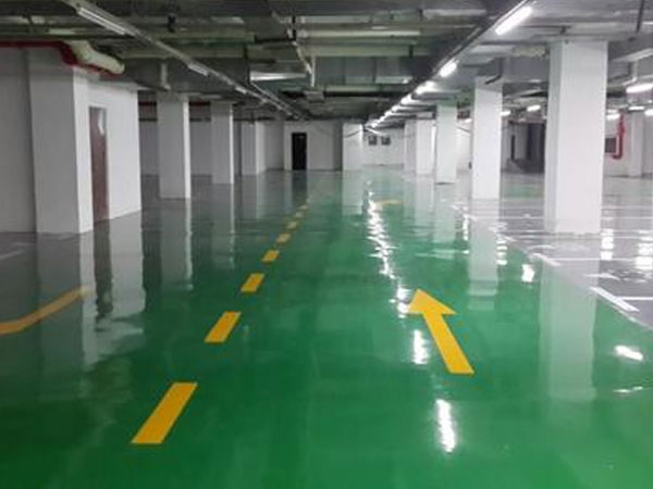 停車場地坪漆使用的是什么，有哪些?